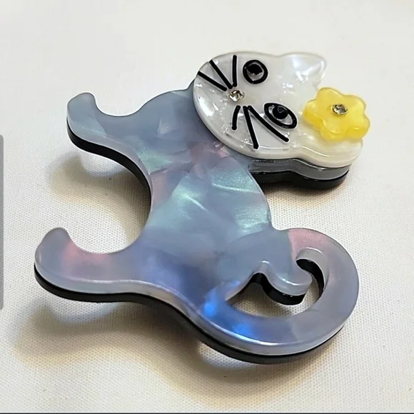 Cat Brooch - Picture 3 of 6